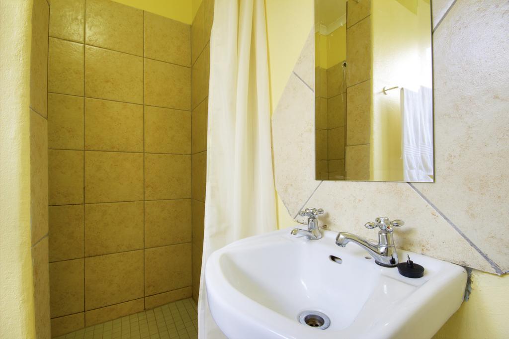 Minilitha Lodge Richards Bay Esterno foto
