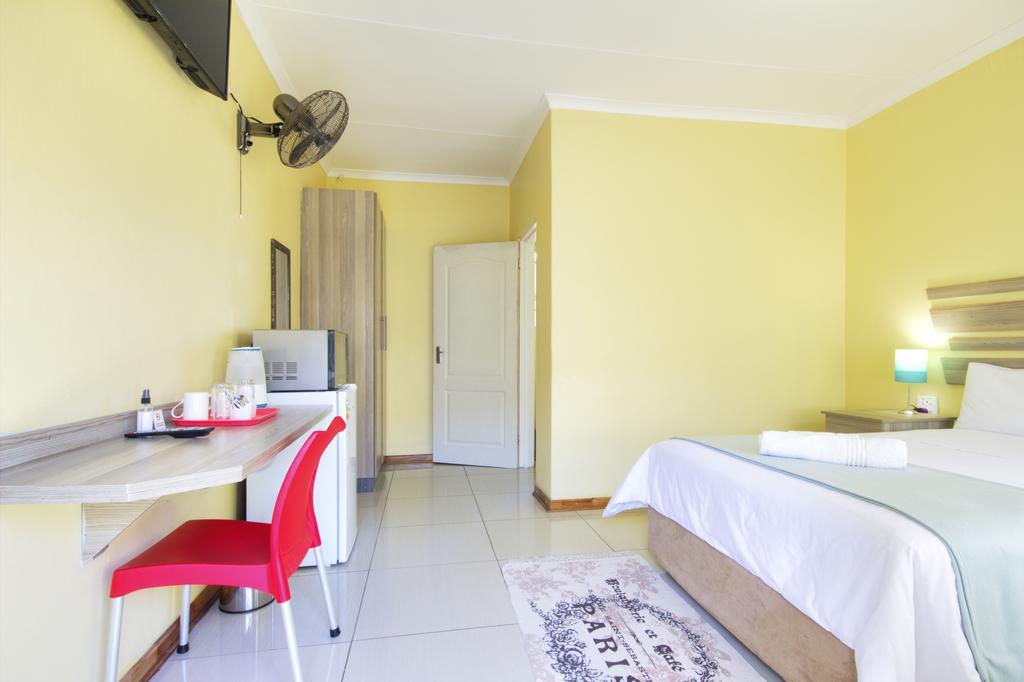 Minilitha Lodge Richards Bay Esterno foto